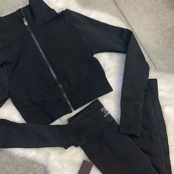 Hot Miami Styles Active Set - Picture 2 of 5